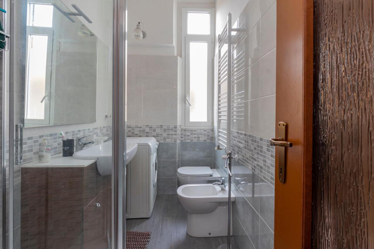 New Flat In Downtown Orti 16 Apartment Milan Luaran gambar
